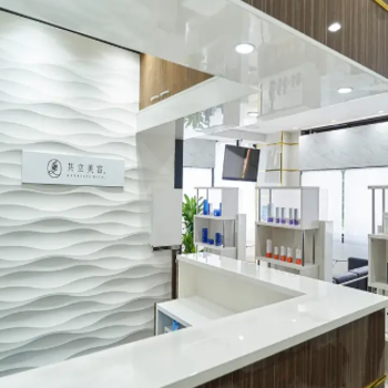 共立美容外科 池袋院の豊胸手術を受ける前の受付