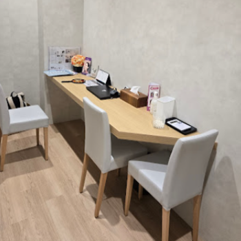 ゼティス ビューティークリニック 池袋院の豊胸手術を受ける前の診察室