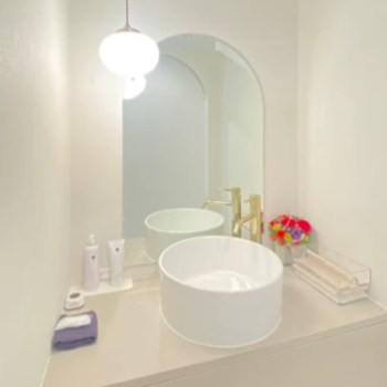 e clinic 岡山院の豊胸手術を受ける前の待合室