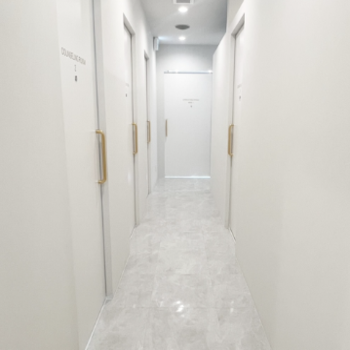 e clinic 岡山院の院内の様子