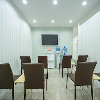 TCB東京中央美容外科 岡山院の豊胸手術を受ける前の待合室