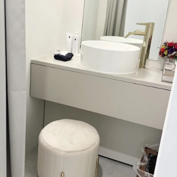 e clinic 新宿院の豊胸手術を受けた後のパウダールーム