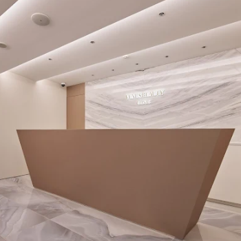 V CLINIC 新宿院の豊胸手術を受ける前の受付