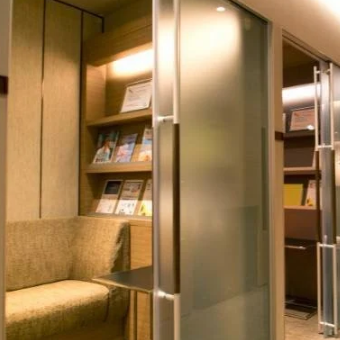 聖心美容クリニック 東京2院ののクマ取りを受ける前の待合室