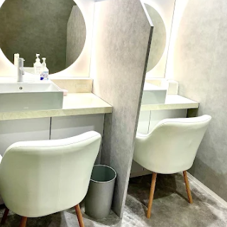 T-CLINICのクマ取りを受けた後のパウダールーム