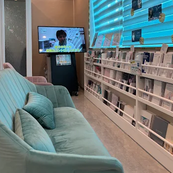 Leap beauty clinicの豊胸手術を受ける前の待合室