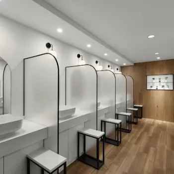 あおばクリニック 全国32院のフォトフェイシャルを受けた後のパウダールーム