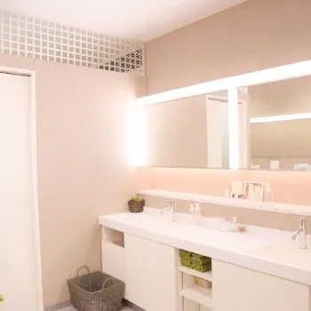 フラルクリニック 全国2院のフォトフェイシャルを受けた後のパウダールーム