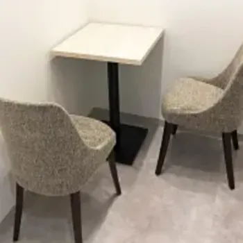 あおばクリニック 福岡2院のフォトフェイシャルを受ける前のカウンセリングルーム