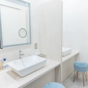 デイリースキンクリニック 福岡院のフォトフェイシャルを受けた後のパウダールーム