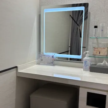 モデナクリニックのフォトフェイシャルを受けた後のパウダールーム