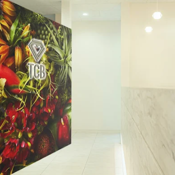 TCB東京中央美容外科 宮崎院の二重整形を受ける前のエントランス