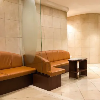 共立美容外科 大阪2院のフォトフェイシャルを受ける前の待合室