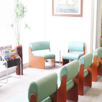 カメイクリニック 富山院のフォトフェイシャルを受ける前の待合室