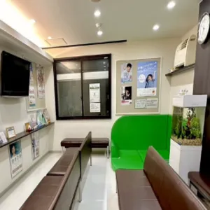 長井皮膚科医院のフォトフェイシャルを受ける前の待合室