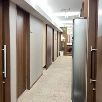 高須クリニック 横浜院の院内の様子