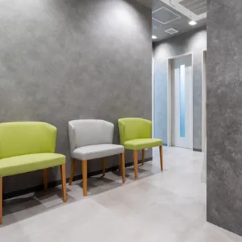 たまプラーザ駅前皮ふ科のフォトフェイシャルを受ける前の待合室