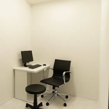 TCB東京中央美容外科 高知院のクマ取りを受ける前のカウンセリングルーム