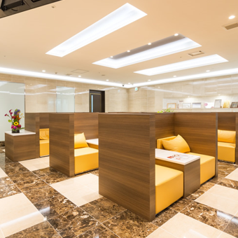 共立美容外科 全国26院の二重整形を受ける前の待合室