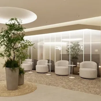 T CLINIC 銀座院のクマ取りを受ける前の待合室