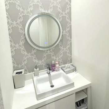 TCB東京中央美容外科 大阪6院のニキビ跡治療を受けた後のパウダールーム