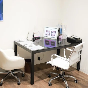 東京美容外科 梅田院のニキビ跡治療を受ける前の診察室